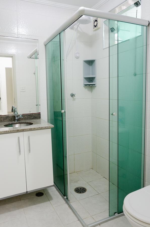 Apto Com Ar Condicionado A 200 M Da Praia - Atras Do Shopping Enseada Apartment Guaruja Ngoại thất bức ảnh